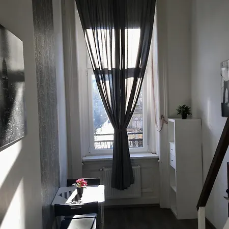 Cozy Dowtown Lofts Apartament *