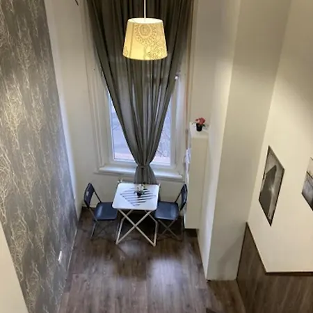 아파트 Cozy Dowtown Lofts 부다페스트